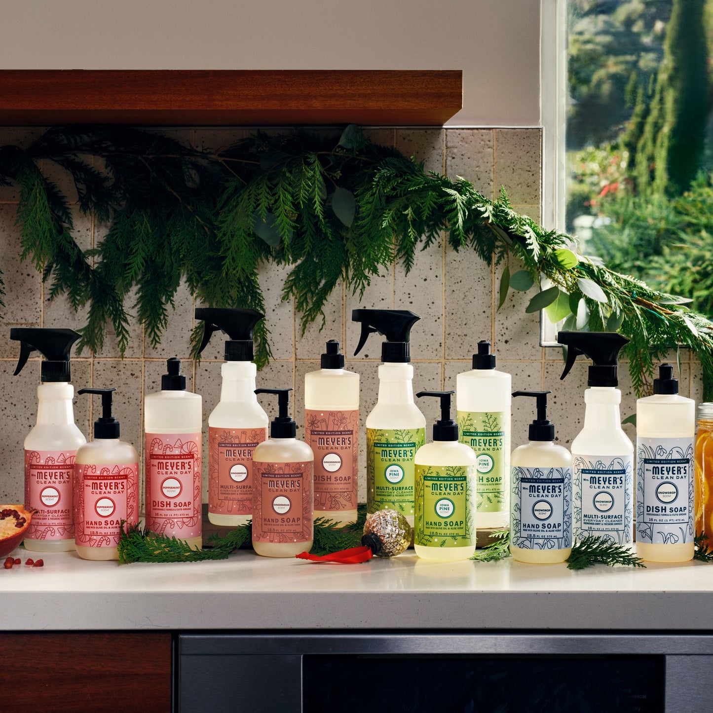 Holiday Features Home Scent Collection | Mrs. Meyer's Clean Day